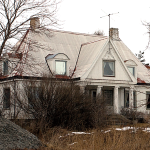 2015-04-30-riarhaugen-forfall-hovedhuset