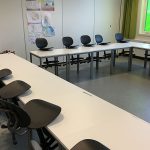 2016-08-21-offisiell-apning-melbu-skole-rom-stoler