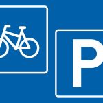 2016-12-05-veiskilt-sykkel-parkering-bil-1350-900