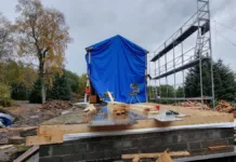 Byggearbeider på Haukenes stoppet