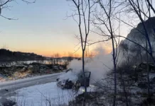 Bilbrann i Vågan – kjøretøyet er totalvrak